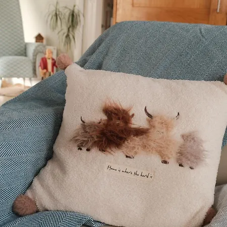 Ned's * Kincasslagh