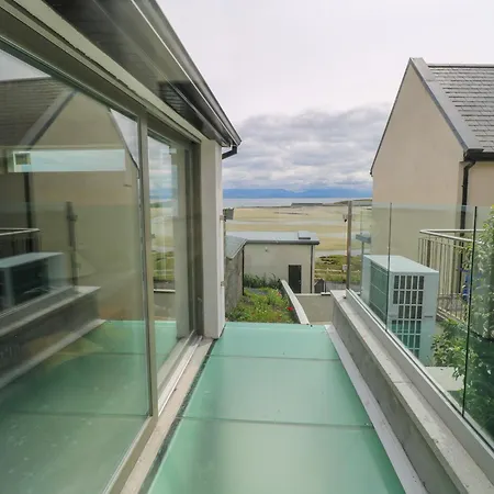 Holiday home Neds Westport